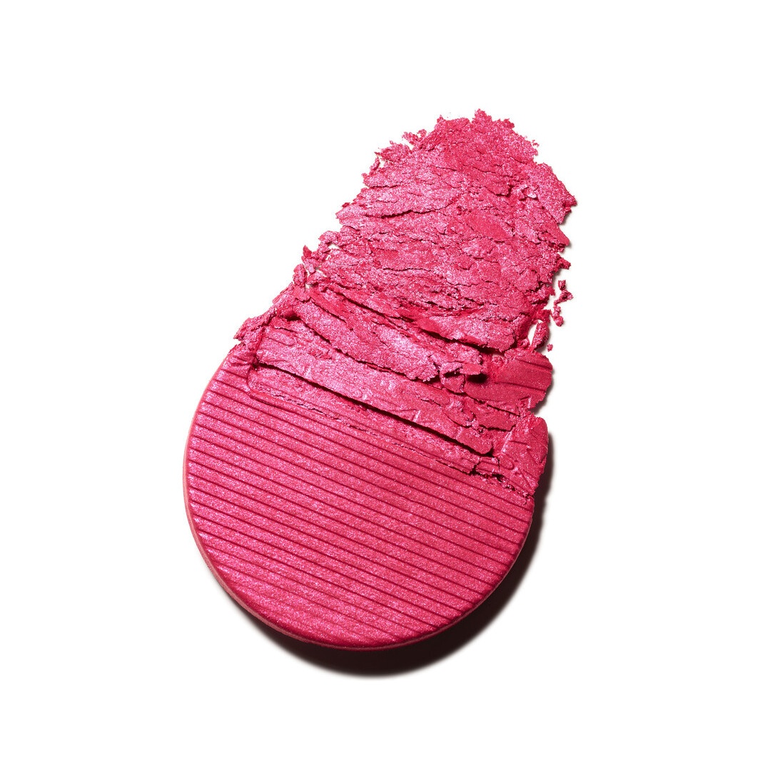 Румяна кремовые с эффектом сияния Extra Dimension Blush