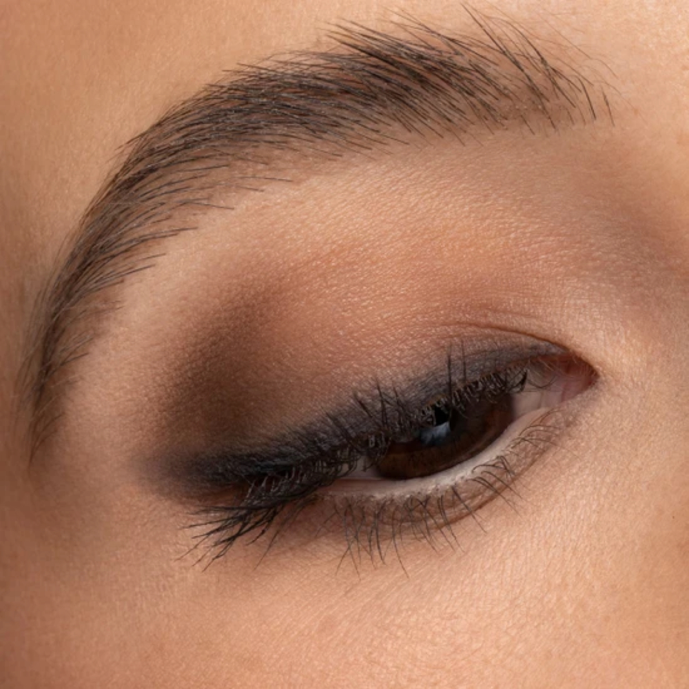 Палетка теней Matte monoi butter eyeshadow