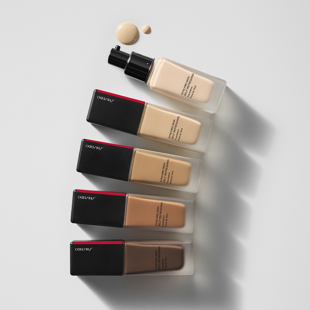 Тональное средство устойчивое для свежего совершенного тона Synchro Skin