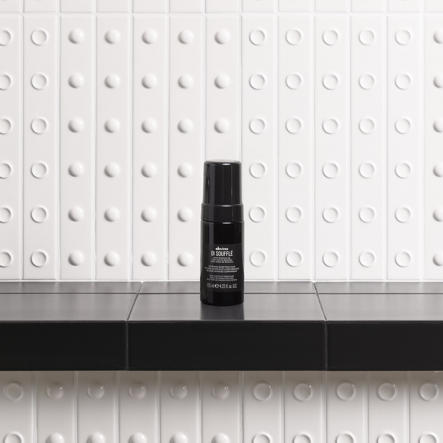 Пенка уплотняющая для абсолютного блеска волос Soufflé OI купить в VISAGEHALL
