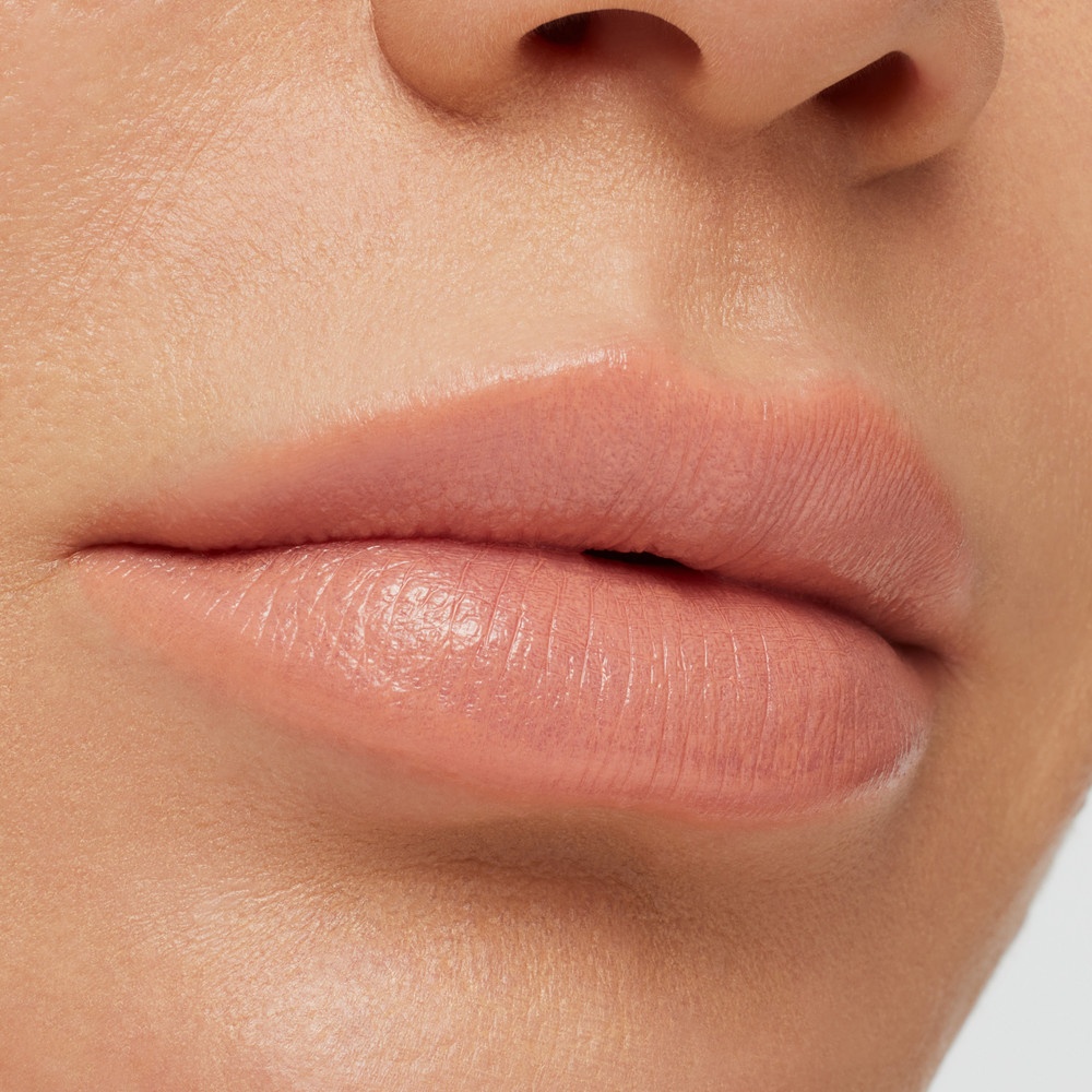 Губная помада Macximal Satin Lipstick 