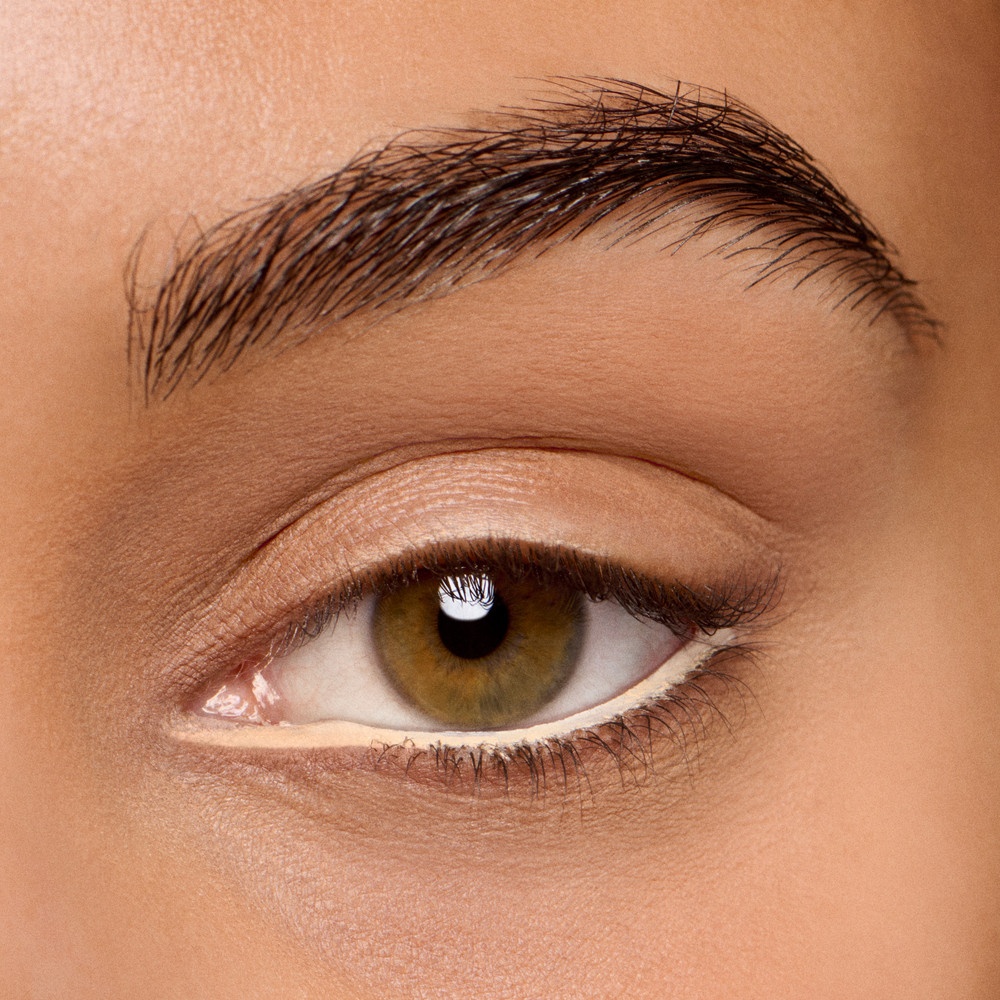 Карандаш-каял для глаз Kajal Excess Longwear Smoky Eye Liner