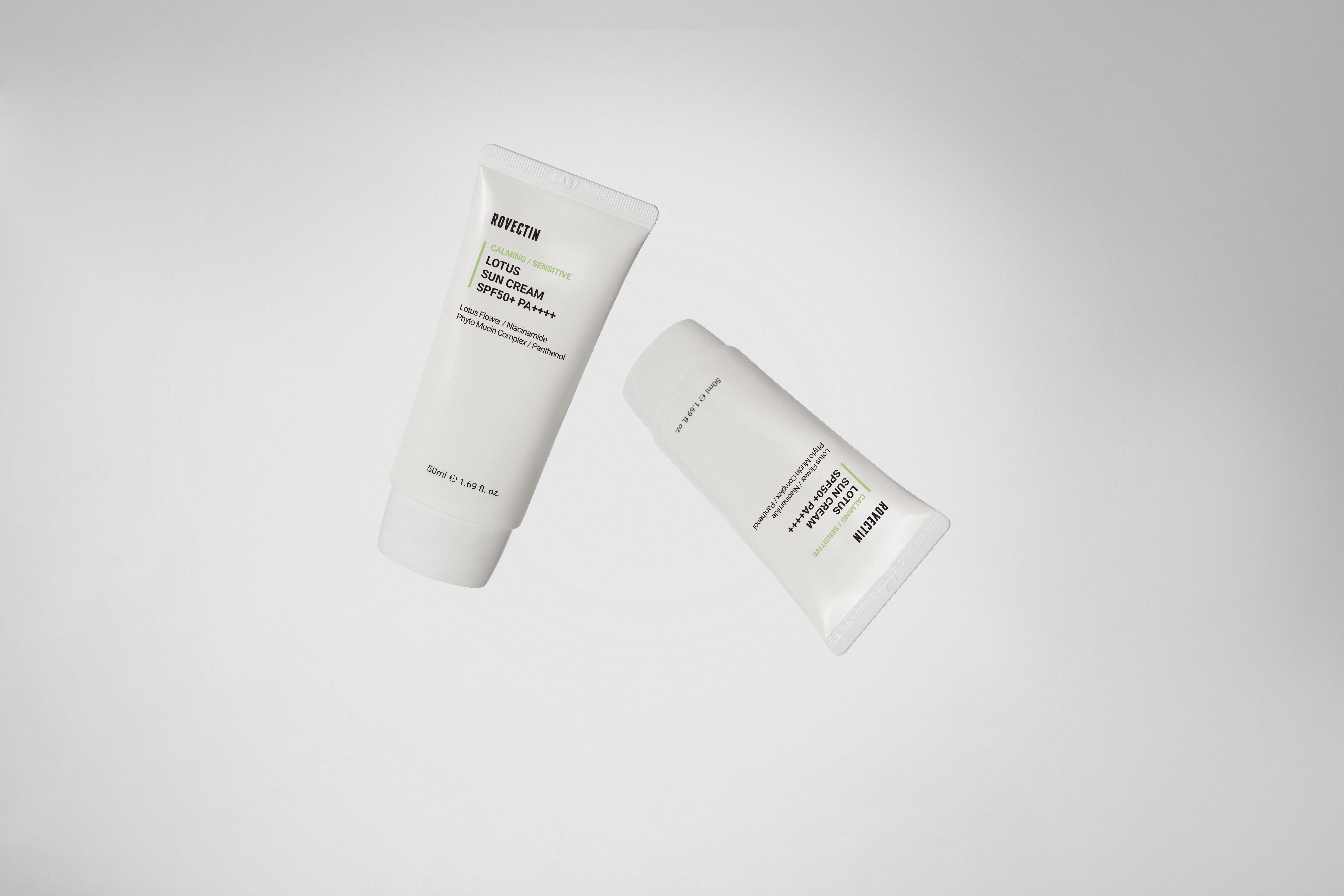 Крем солнцезащитный успокаивающий SPF50+ PA++++ купить в VISAGEHALL