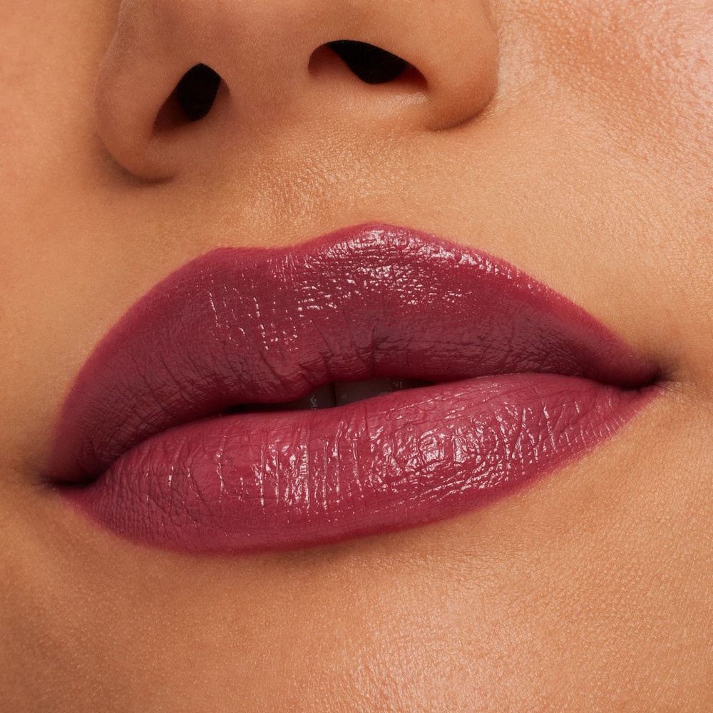 Губная помада Macximal Satin Lipstick 