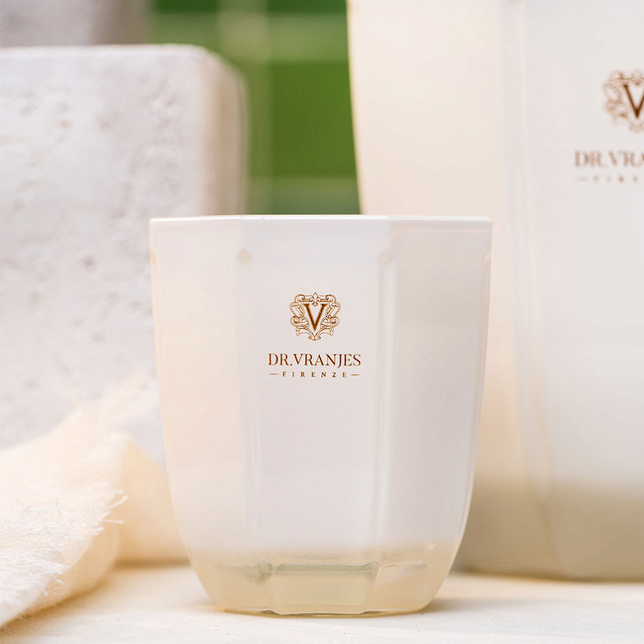 Ароматическая свеча Ginger Lime Pearl купить в VISAGEHALL