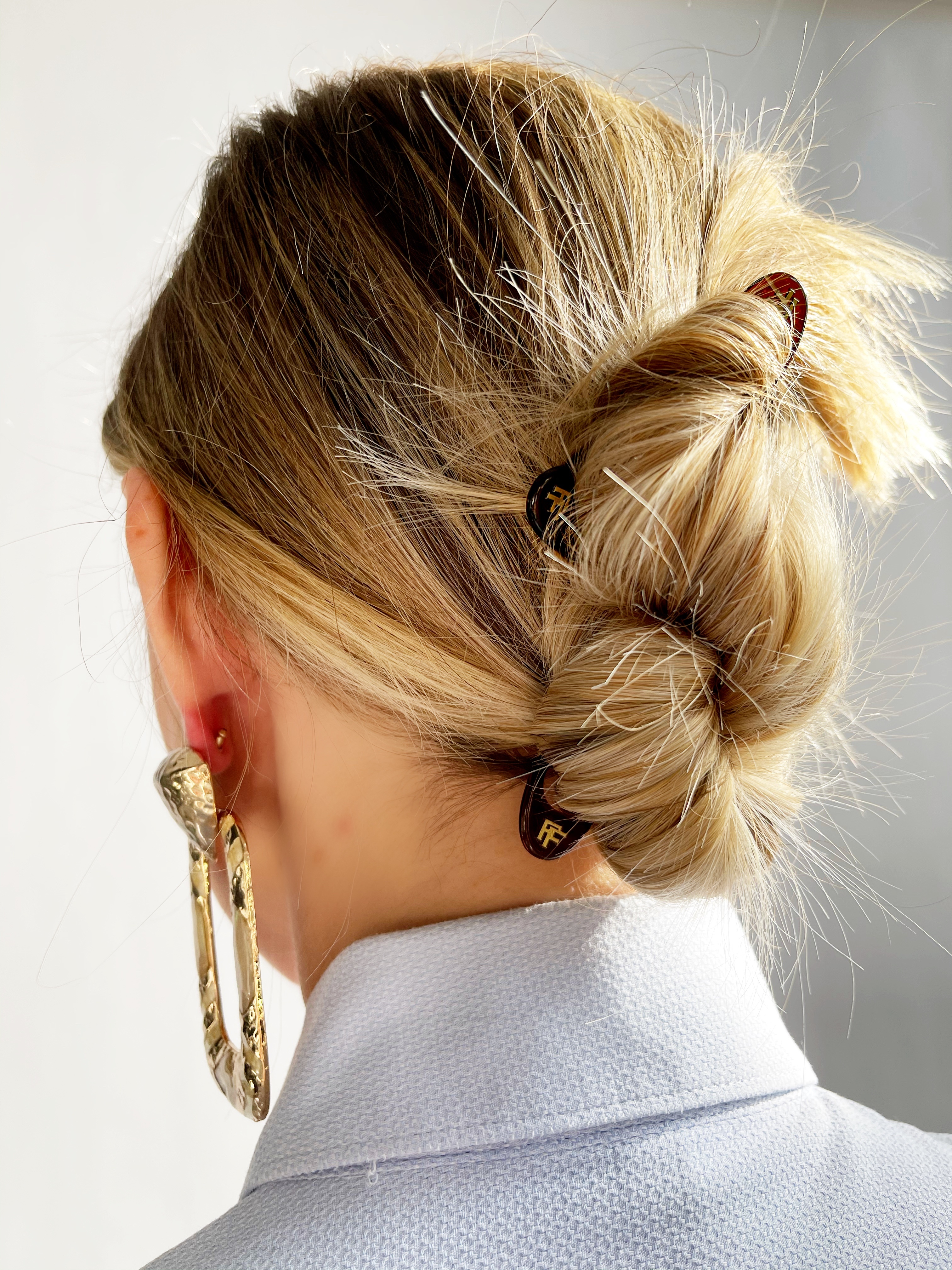 Набор заколок Коричневые Hairpin №1 купить в VISAGEHALL