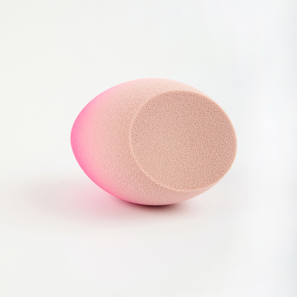 Спонж для макияжа со срезом Розовый купить в VISAGEHALL