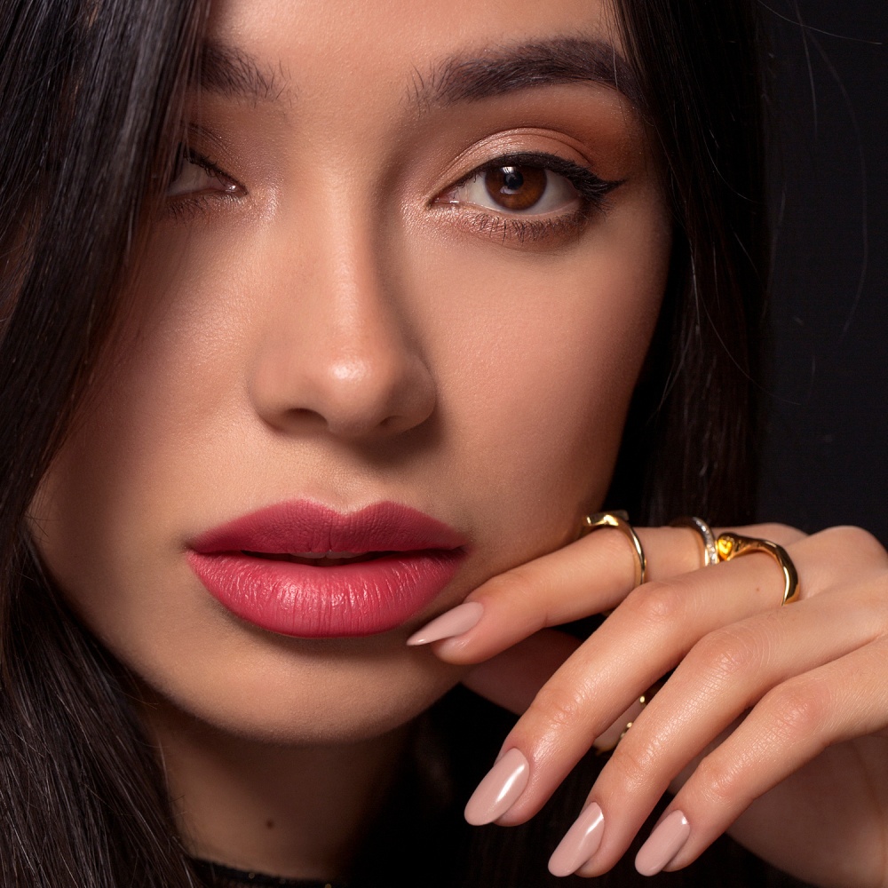 Карандаш для губ Automatic Lipliner