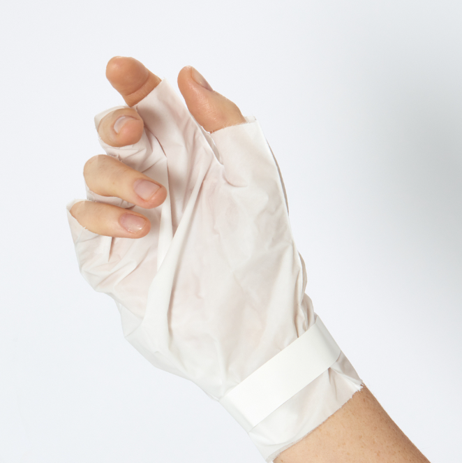 Маска для рук питательная Nourishing hand mask купить в VISAGEHALL