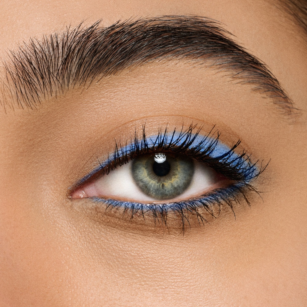 Карандаш-каял для глаз Kajal Excess Longwear Smoky Eye Liner