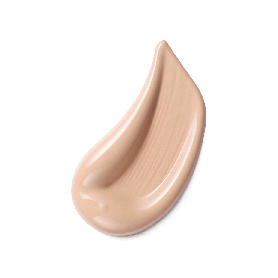 Тональный крем придающий сияние Futurist Aqua Brilliance SPF20