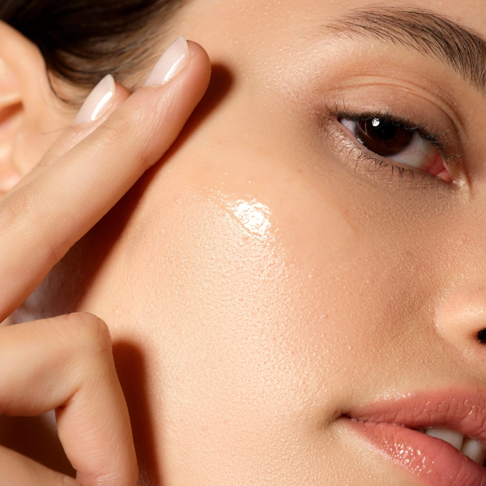 Солнцезащитный гель невидимый SPF50 купить в VISAGEHALL