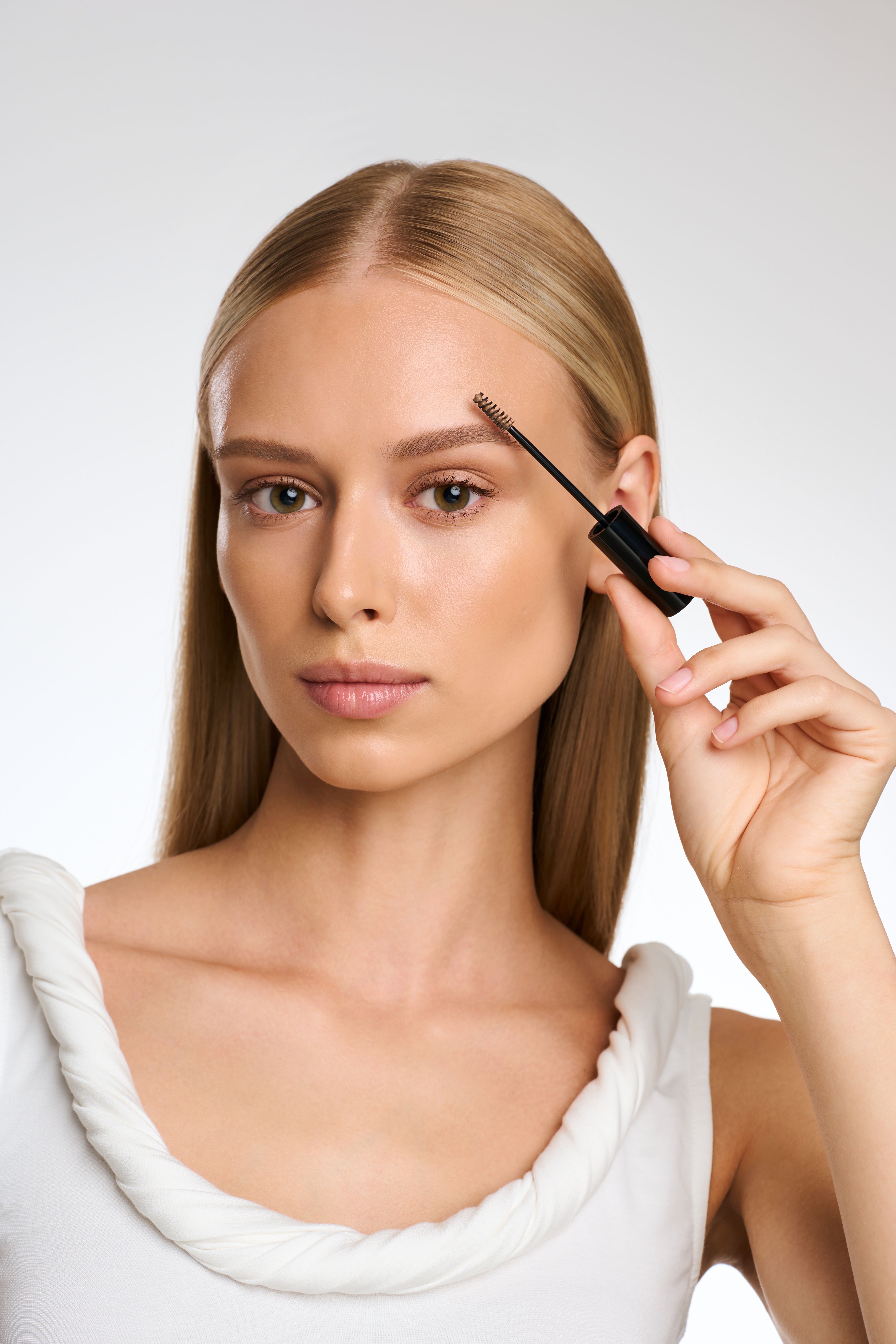 Тинт для бровей Eyebrow Tint 