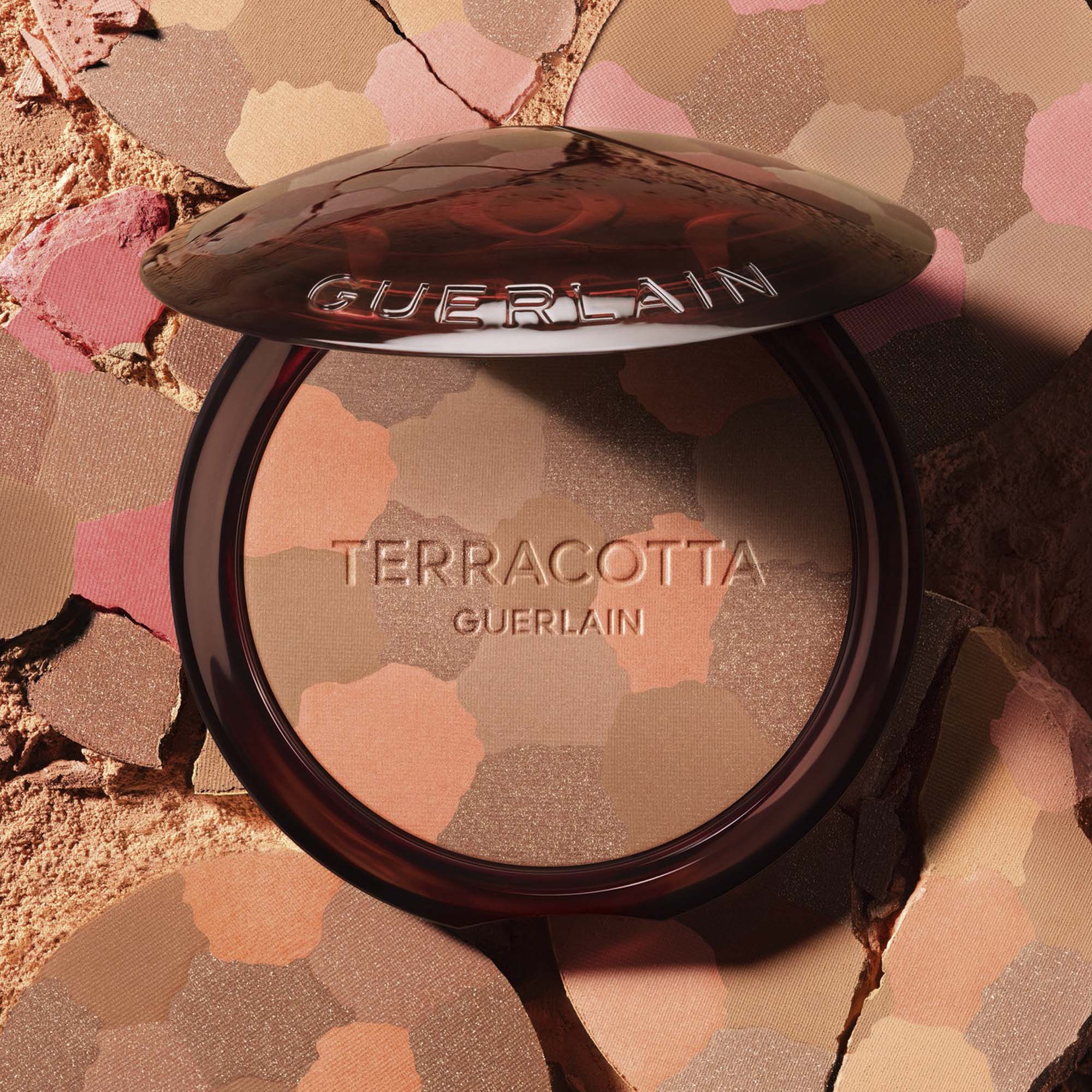 Пудра легкая устойчивая с эффектом загара Terracotta Light