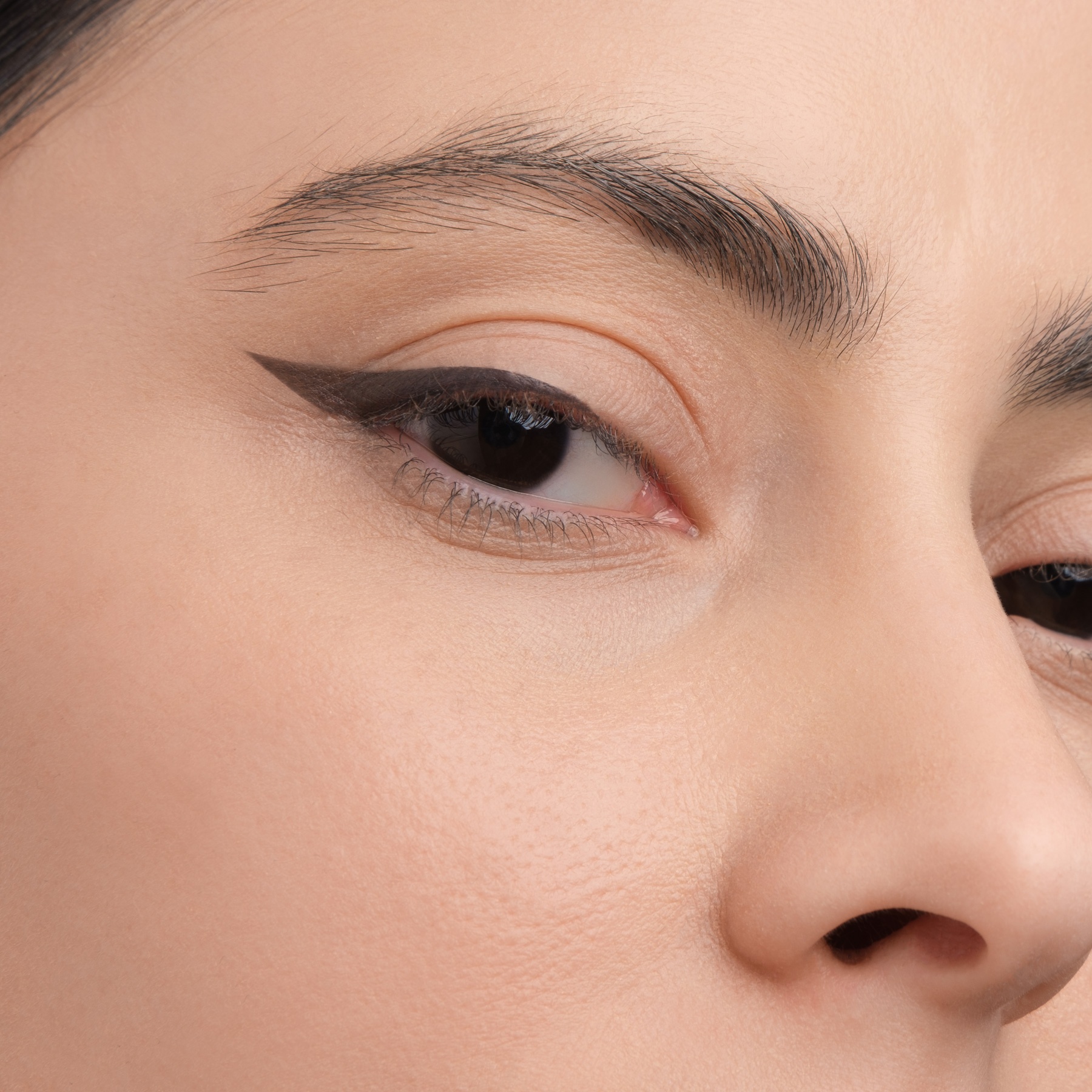 Карандаш для век Eyeliner pencil