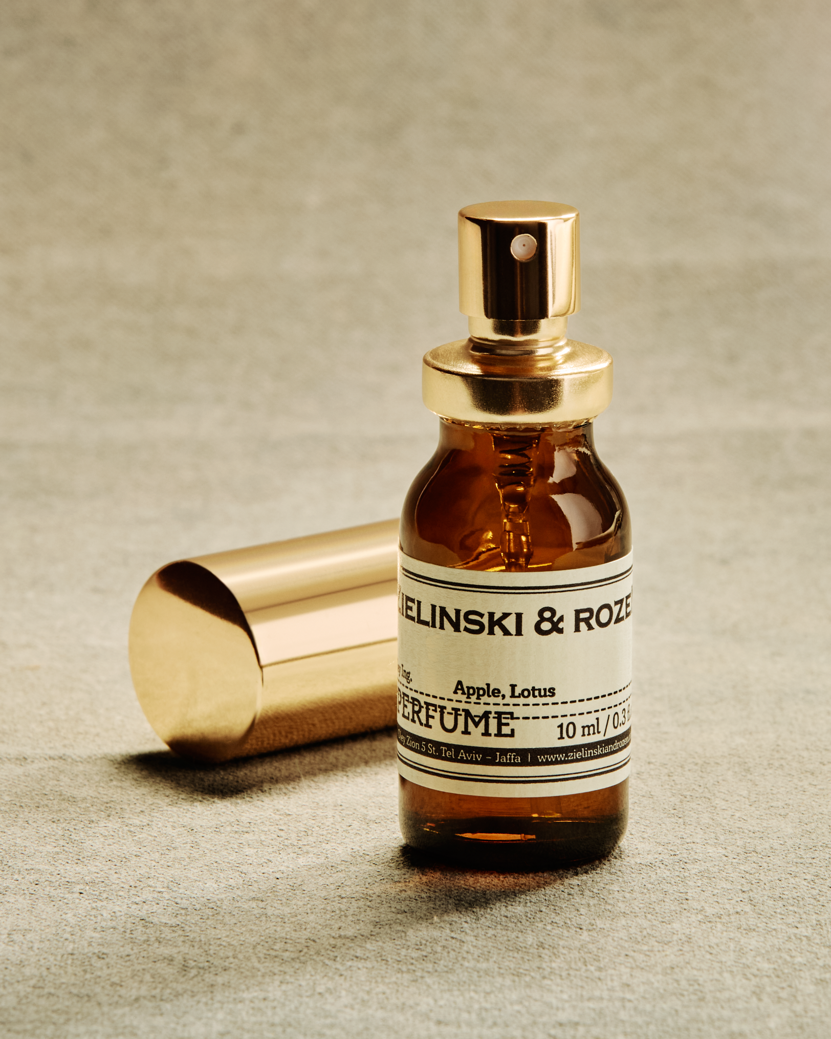 Духи концентрированные Яблоко, Лотос купить в VISAGEHALL