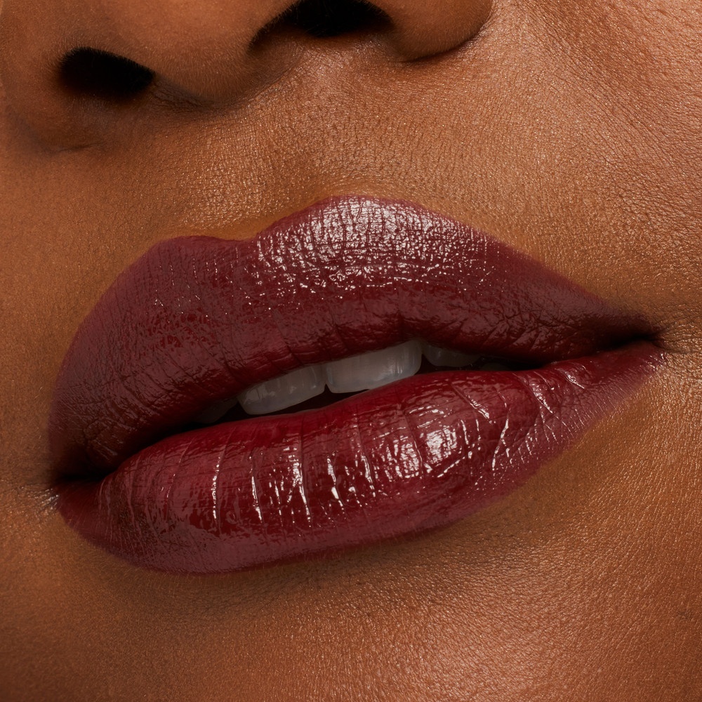 Губная помада Macximal Satin Lipstick 
