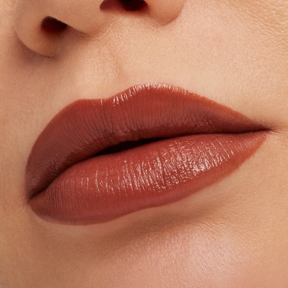 Губная помада Macximal Satin Lipstick 