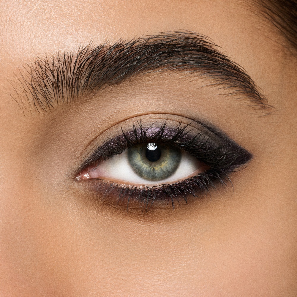 Карандаш-каял для глаз Kajal Excess Longwear Smoky Eye Liner