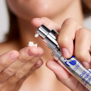 Крем увлажняющий с экстромозимами и витамином С Daily Dynamic Hydrator