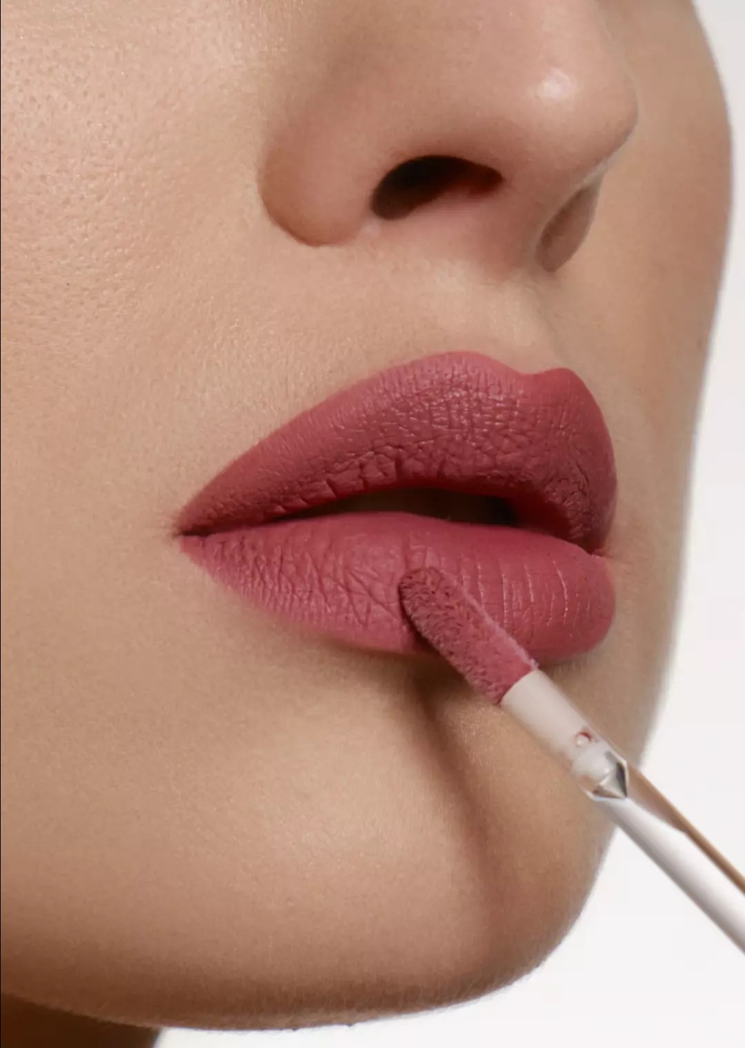 Помада жидкая матовая Soft matte lipstick