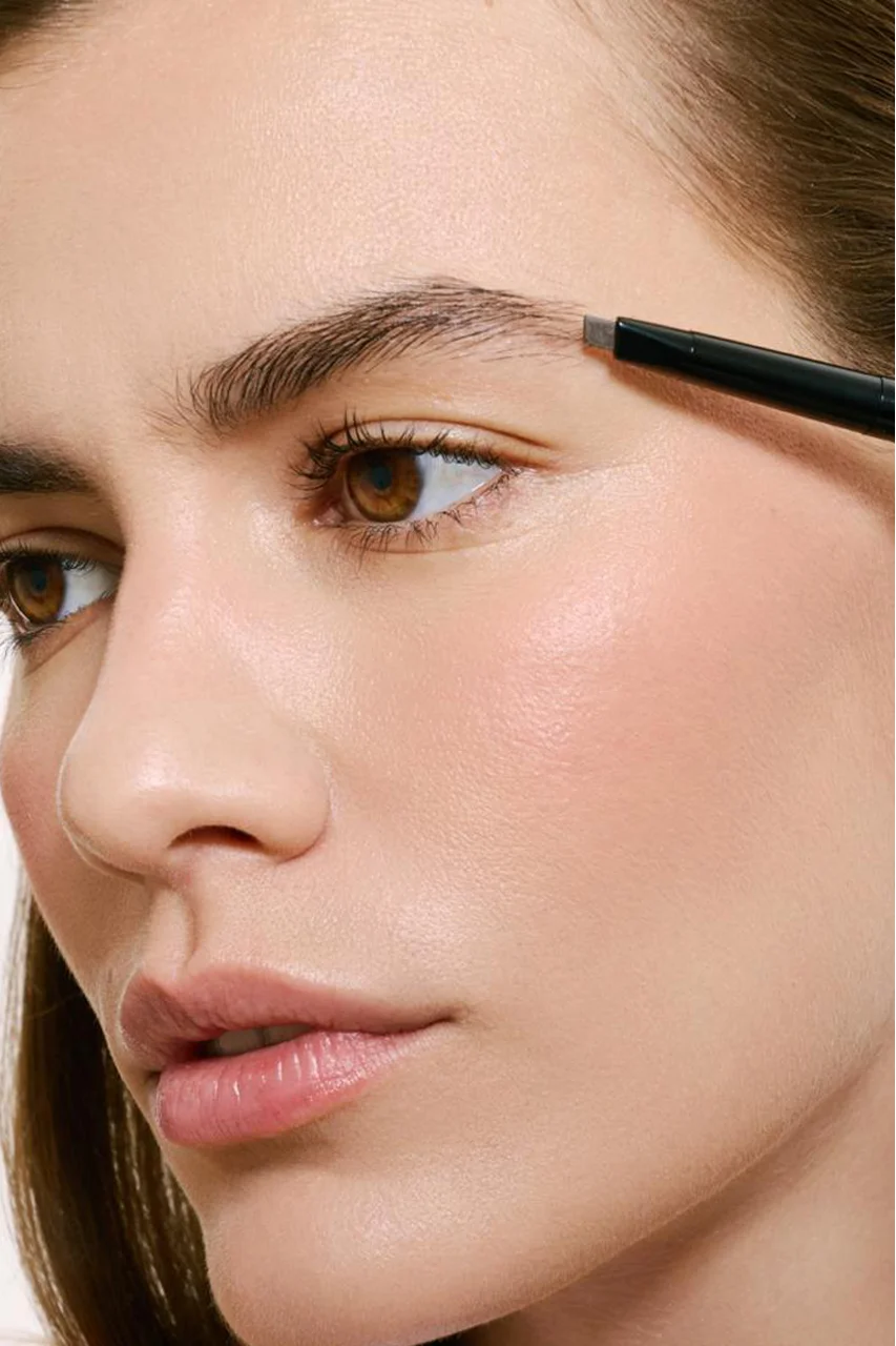 Карандаш для бровей базовый Brow Pencil Perfect Base 