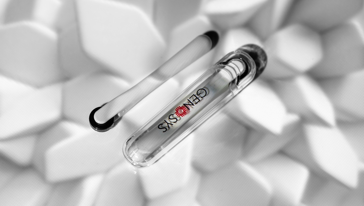 Дермароллер для области вокруг глаз Eye Roller 0,25мм купить в VISAGEHALL