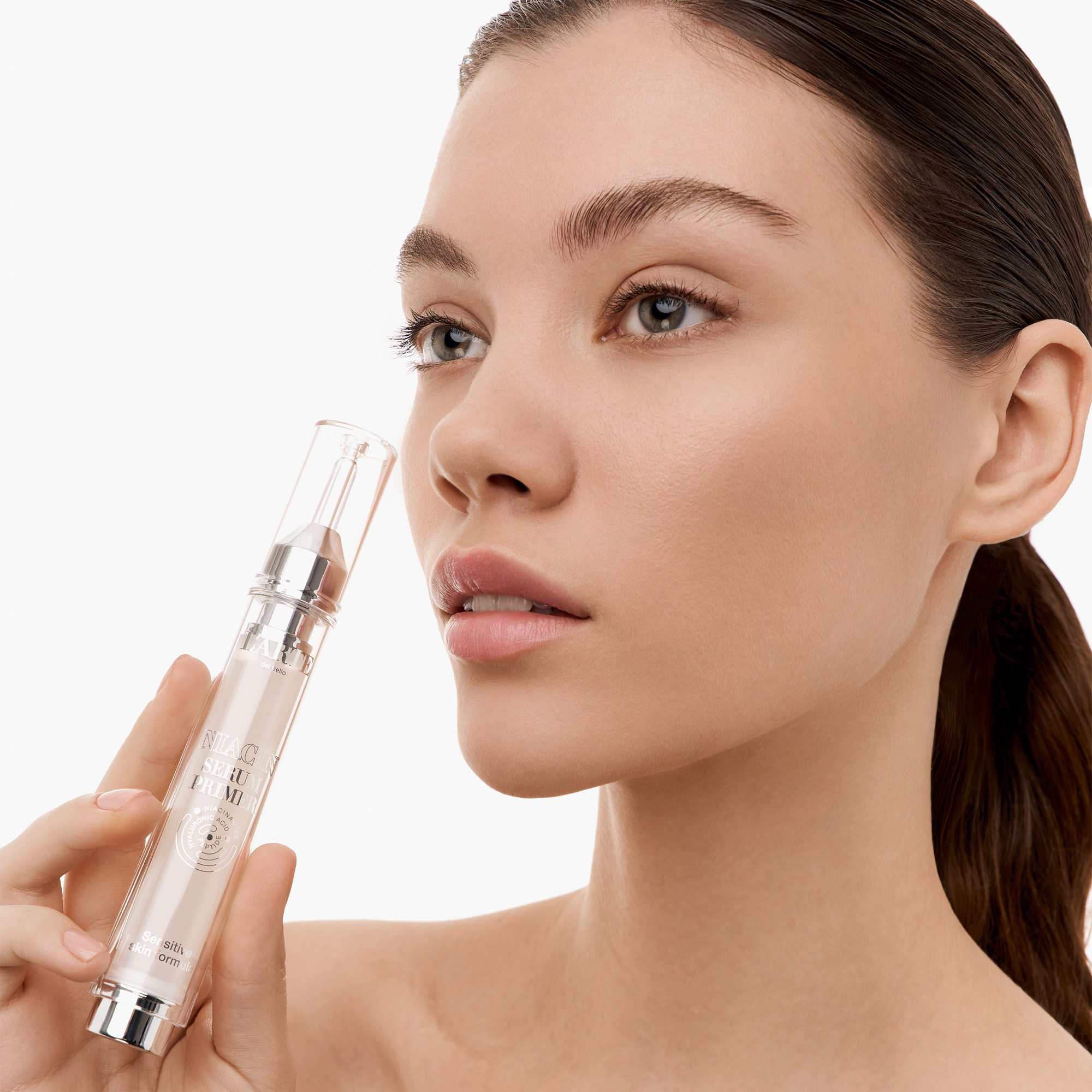 Сыворотка-праймер с ниацинамидами для чувствительной кожи NIACIN Serum Primer купить в VISAGEHALL