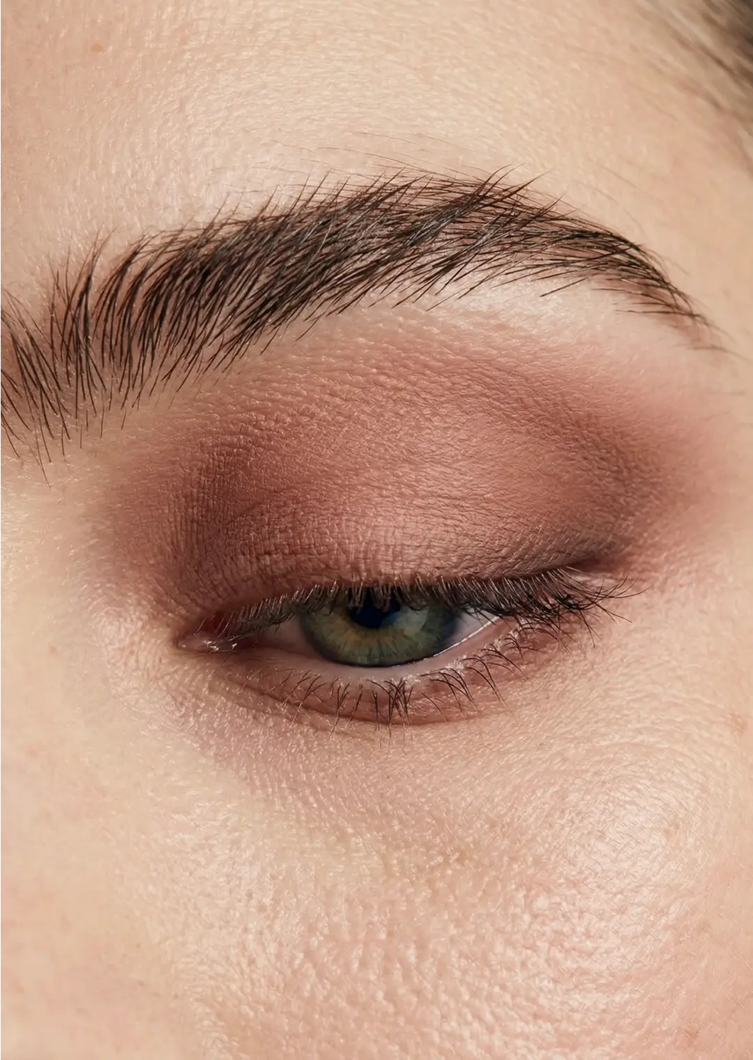 Палетка теней для век Perfect Nude Eyeshadow Palette 