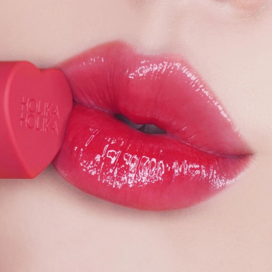 Тинт для губ глянцевый Heart Crush Glow