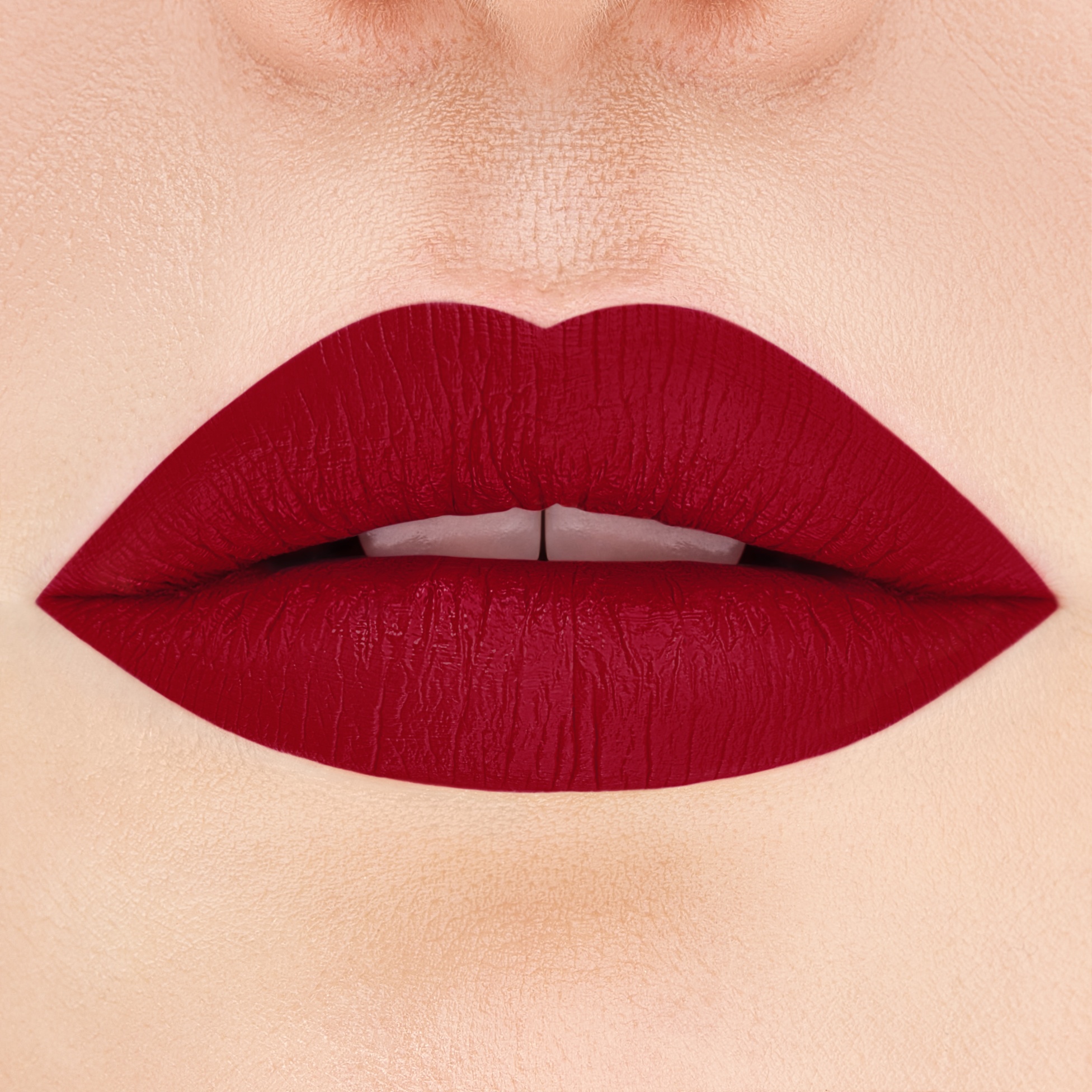 Помада для губ матовая Mattemoist Lipstick 