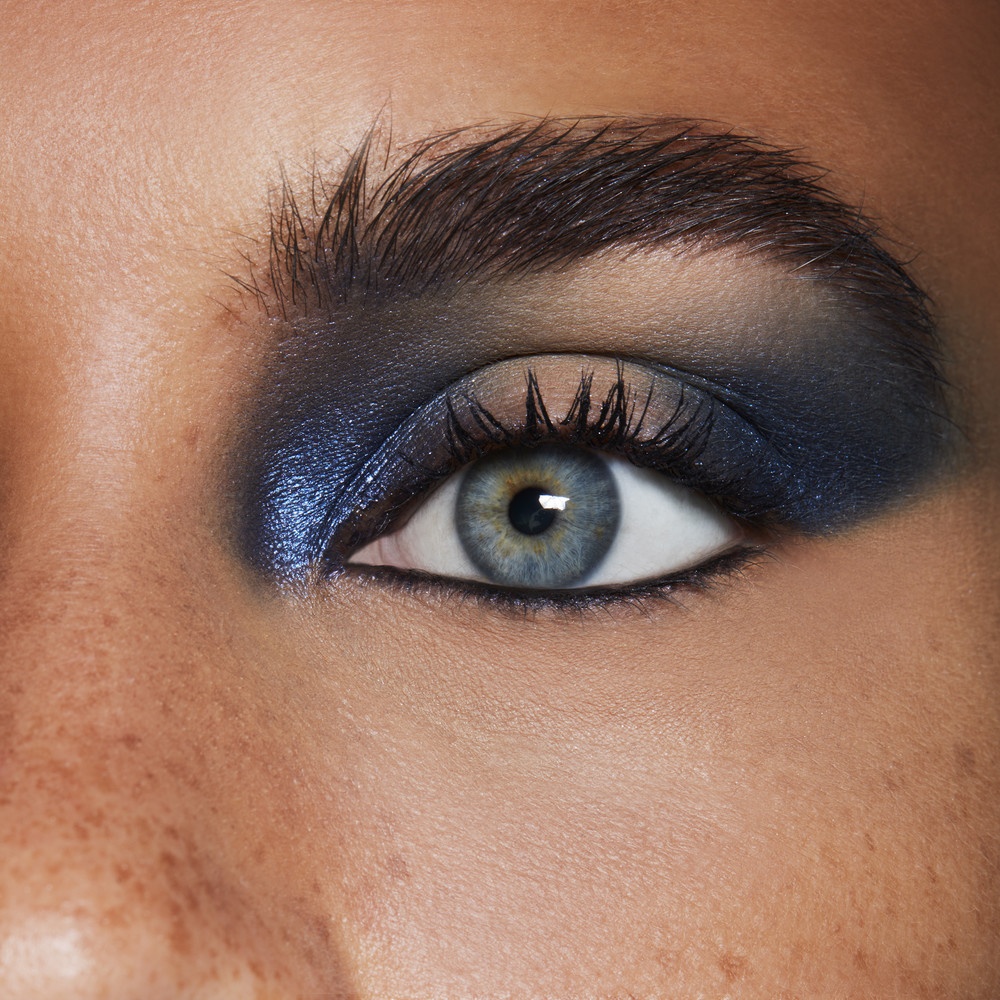 Тени кремовые с эффектом сияния In Extra Dimension Eye Shadow