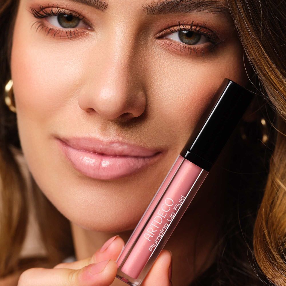 Флюид для губ увеличивающий объем Plumping Lip Fluid