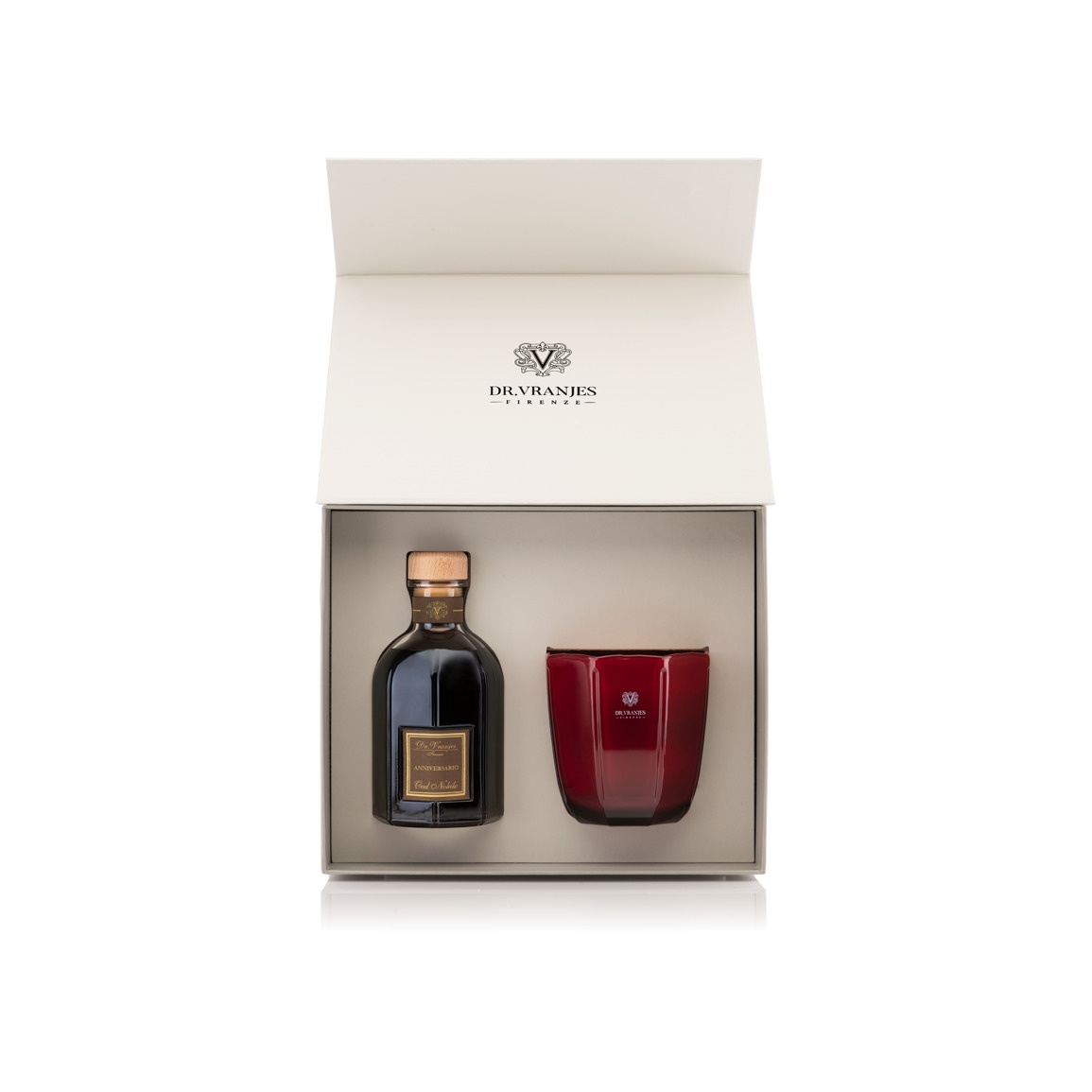Набор Oud Nobile: Диффузор 500мл + Свеча 500г купить в VISAGEHALL