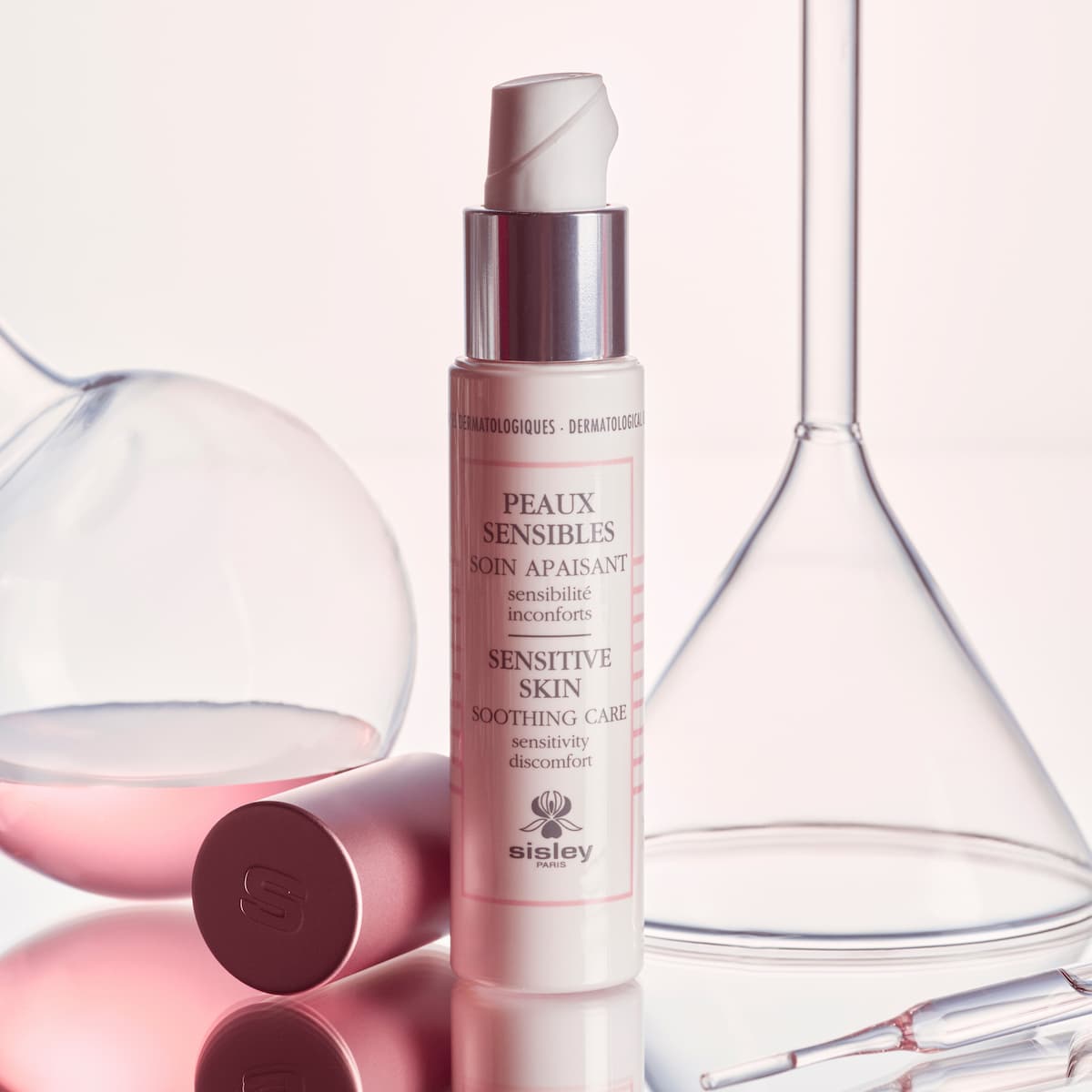 Sensitive Skin Soothing Care Крем для чувствительной кожи успокаивающий купить в VISAGEHALL