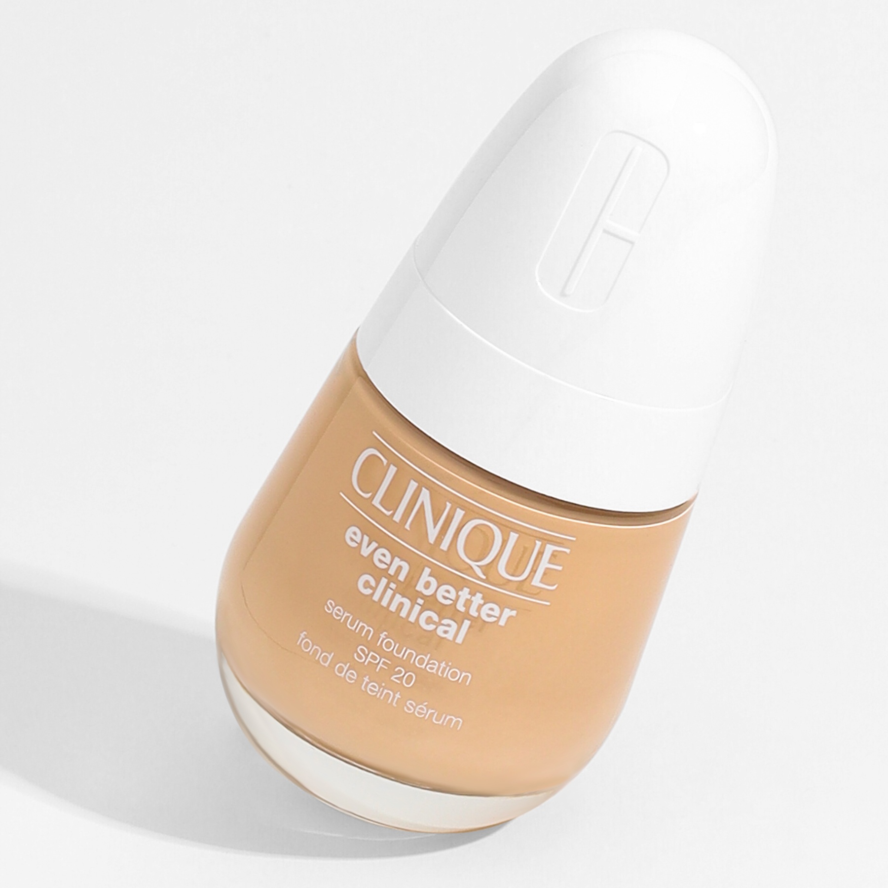 Тональный крем Even Better Clinical Serum SPF20