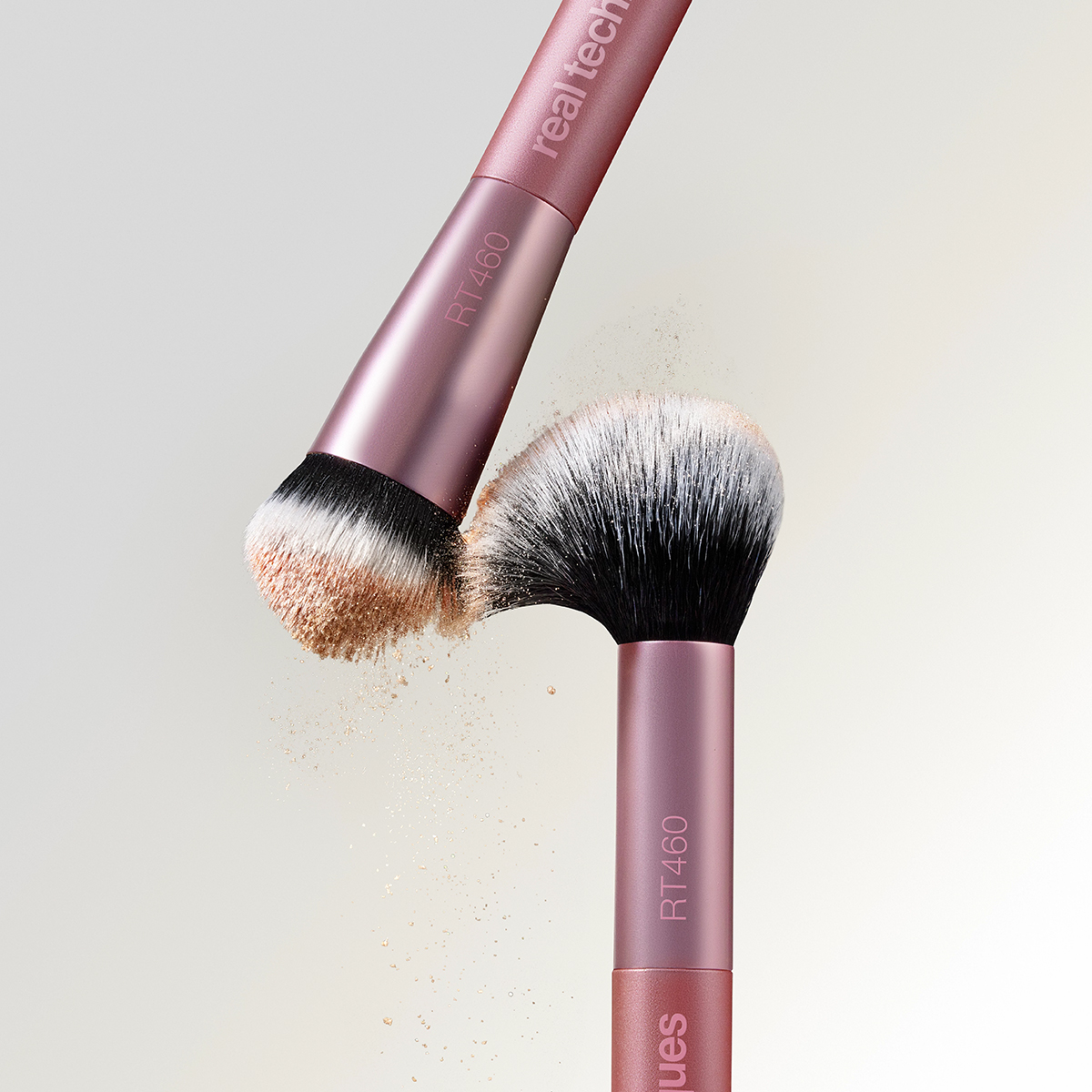 Кисть для хайлайтера двусторонняя Highlight & Detail Brush