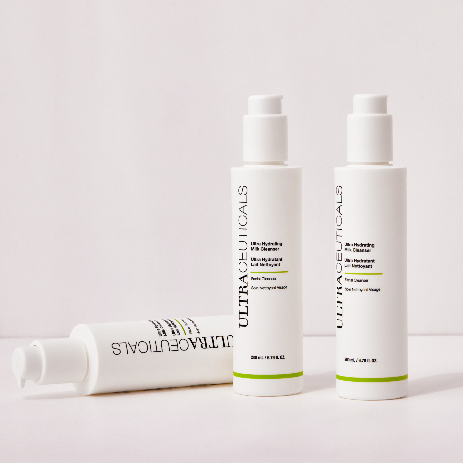 Молочко ультра очищающее Ultra Hydrating  купить в VISAGEHALL