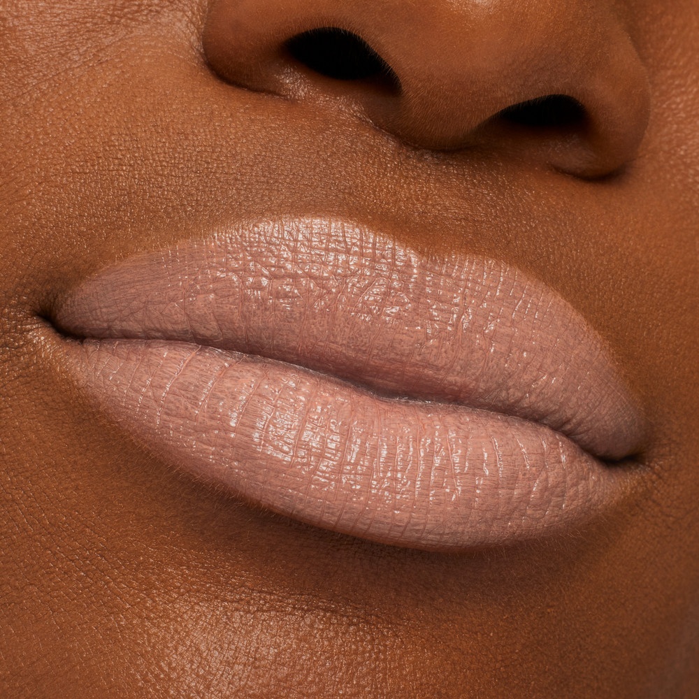 Губная помада Macximal Satin Lipstick 