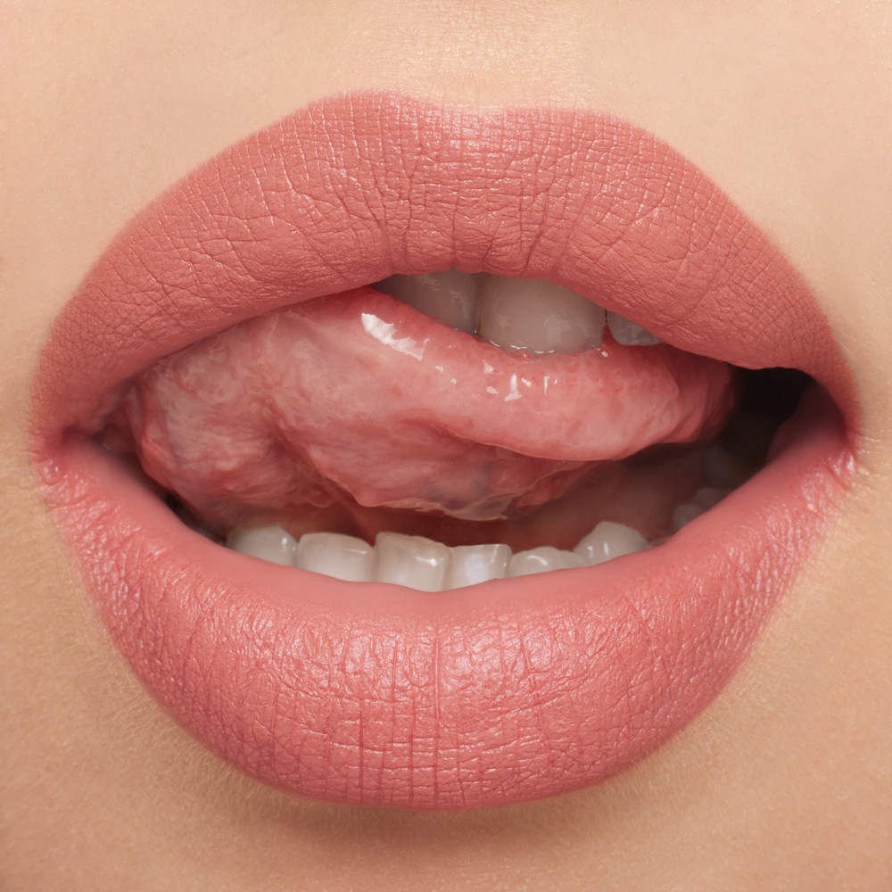 Губная помада матовая Macximal Matte Lipstick 
