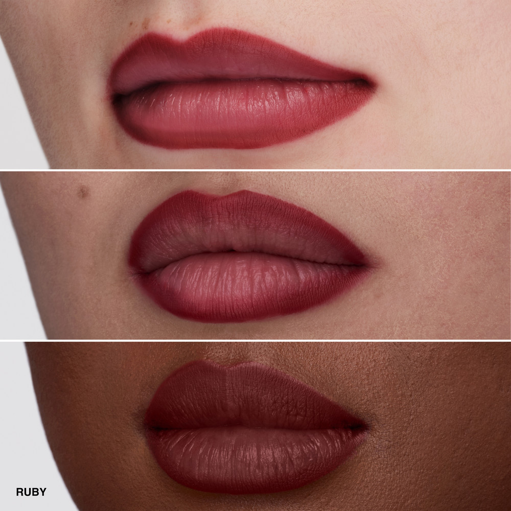 Карандаш для контура губ Lip Pencil