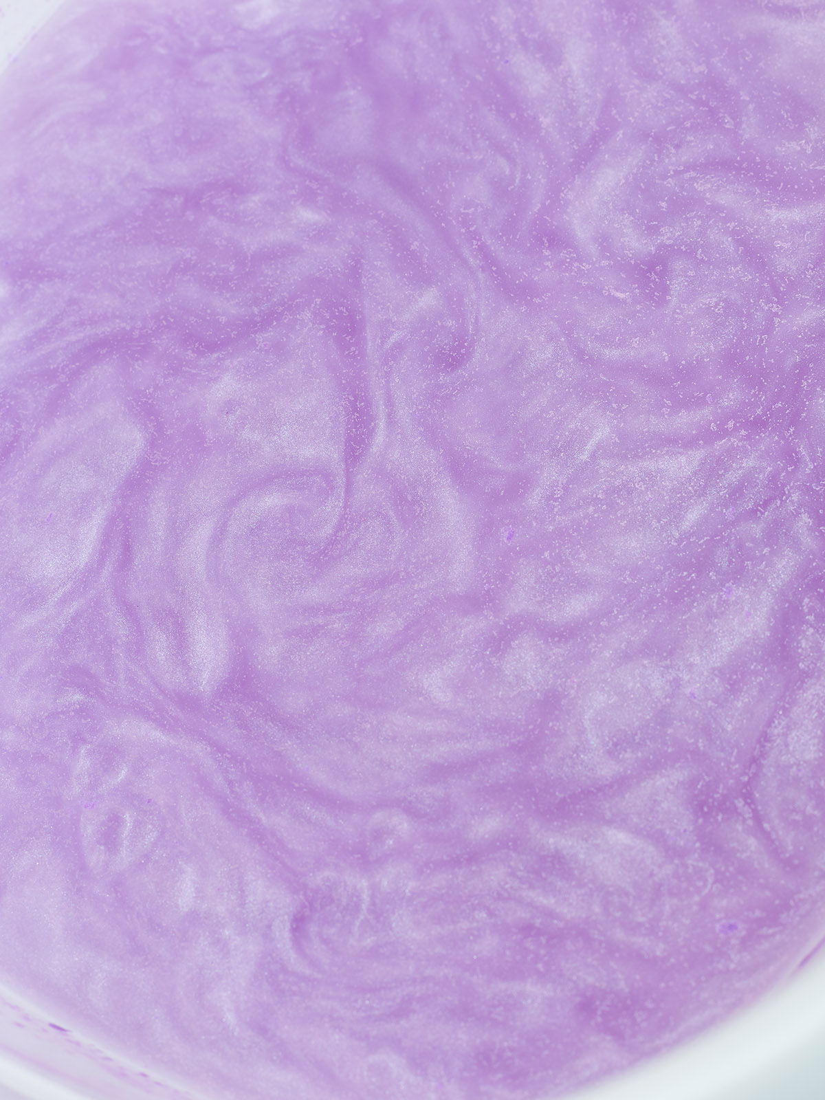 Бомбочка мерцающая сиреневая купить в VISAGEHALL