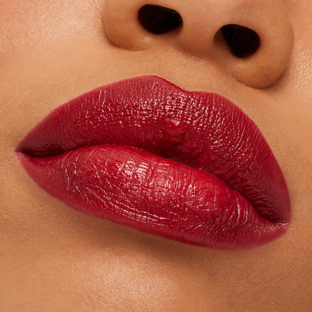 Губная помада Macximal Satin Lipstick 