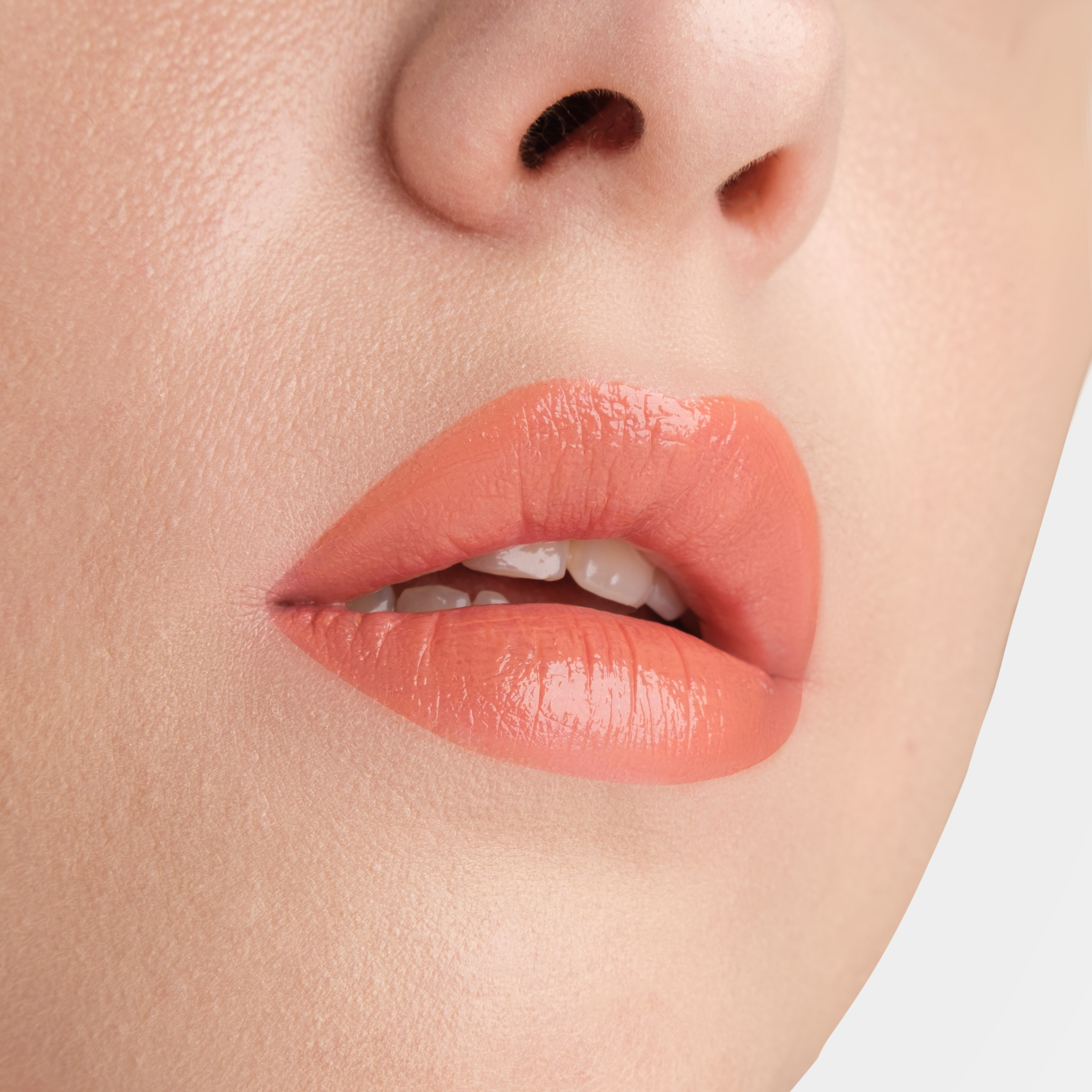 Помада-бальзам с гиалуроновой кислотой Hyaluronic Hydra Balm