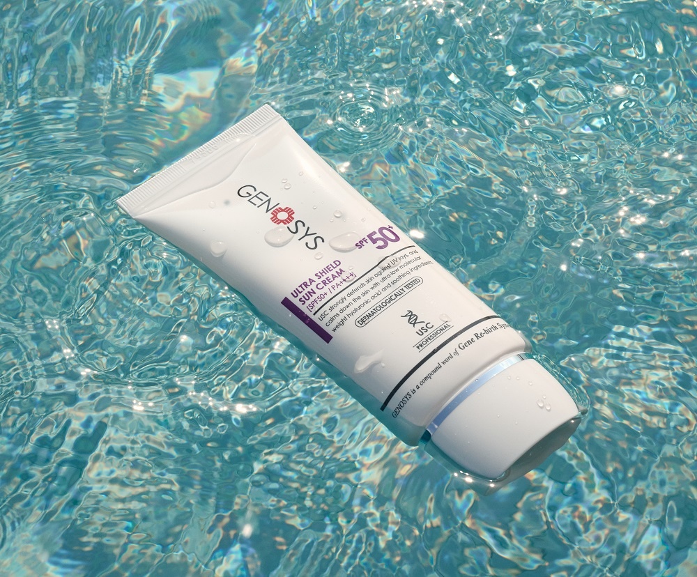 Солнцезащитный крем Ultra Shield Sun Cream SPF 50+ PA++++ купить в VISAGEHALL