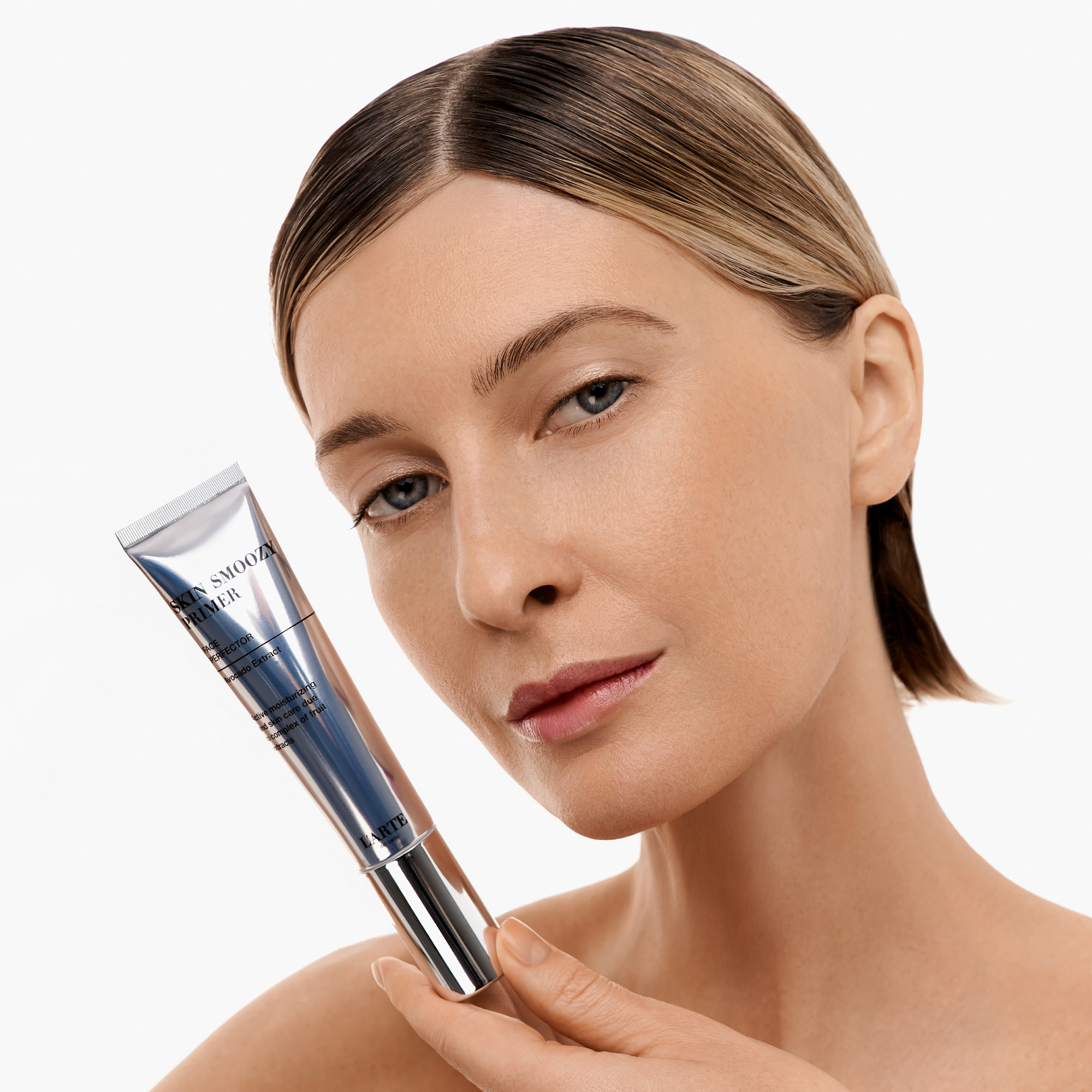 Праймер для улучшения цвета лица с фруктовыми экстрактами Skin Smoozy Primer купить в VISAGEHALL