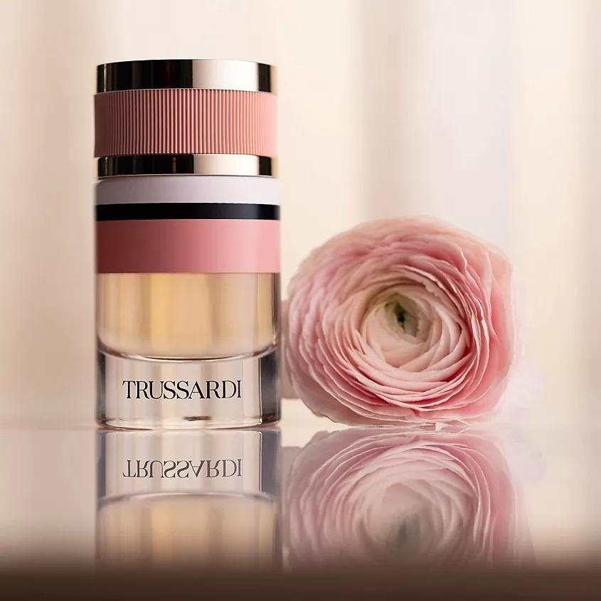 Trussardi Парфюмерная вода купить в VISAGEHALL