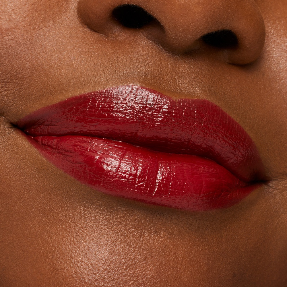 Губная помада Macximal Satin Lipstick 