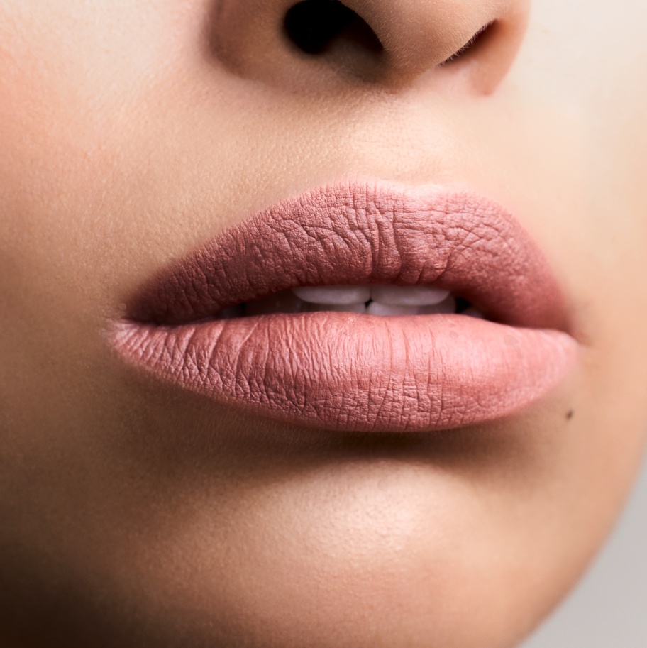 Карандаш для губ Makeup Long Lasting Lip Pencil стойкий