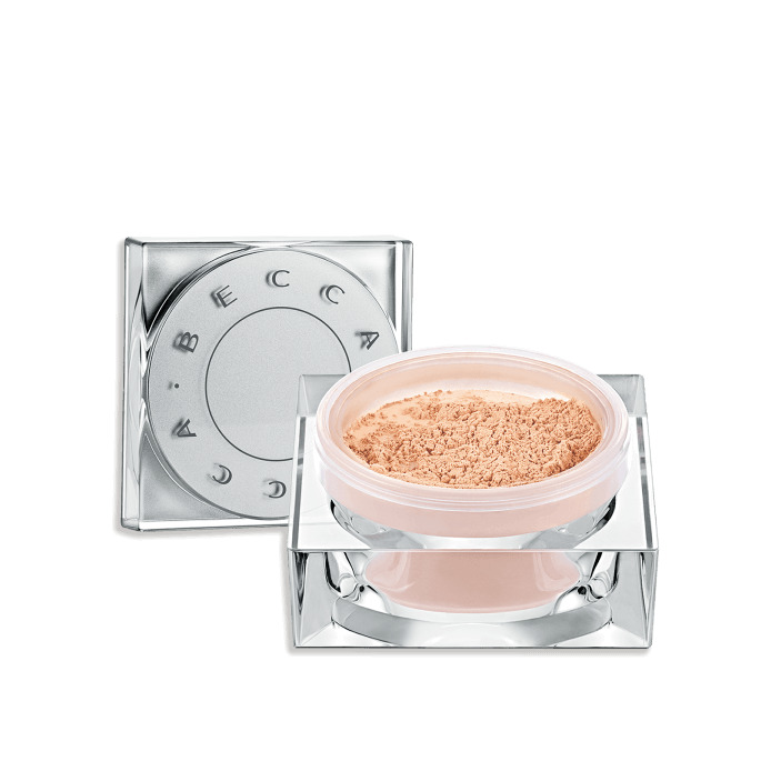 Пудра рассеивающая Soft Light Blurring Powder Golden Hour купить в VISAGEHALL